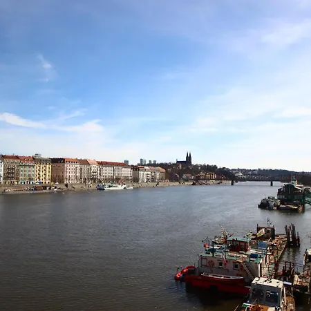 Quiet Apartment In The City Center With Own Terrace Prague Exterior photo
