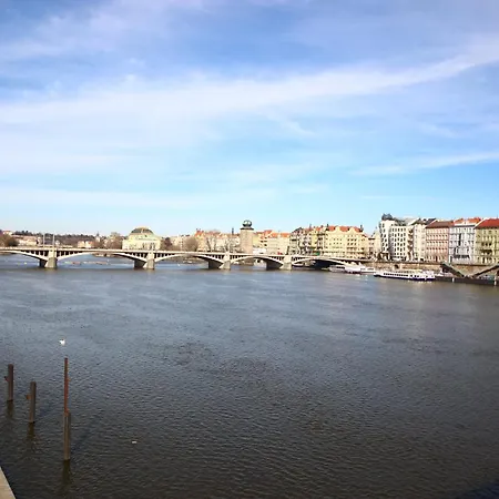 Quiet Apartment In The City Center With Own Terrace Prague Exterior photo