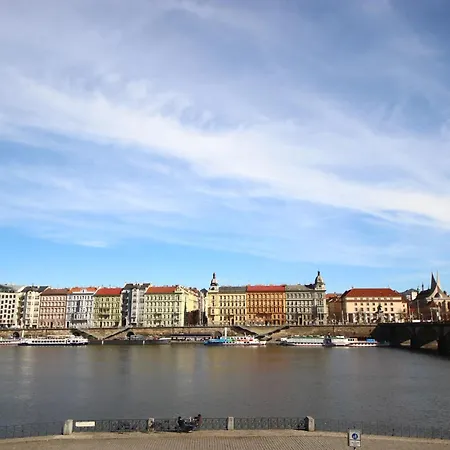 Quiet Apartment In The City Center With Own Terrace Prague Exterior photo